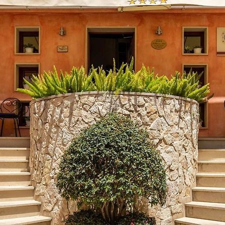 Hotel Il Barocco รากูซา ภายนอก รูปภาพ